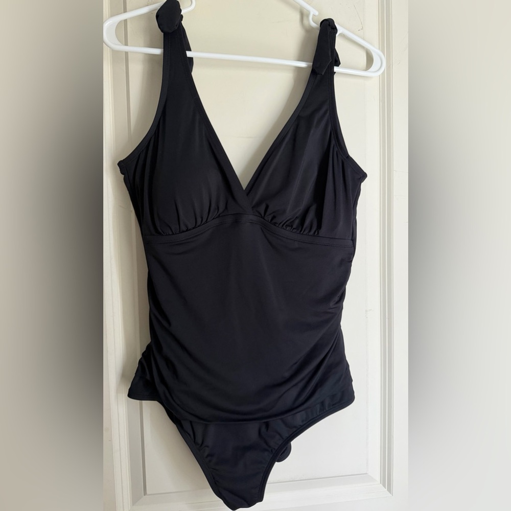 Jantzen Swimsuit Surplice Mio One-Piece sz 12 beach tropical seacore cruise